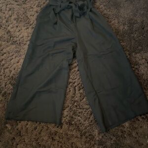 Stylish black Wide-Leg Pants